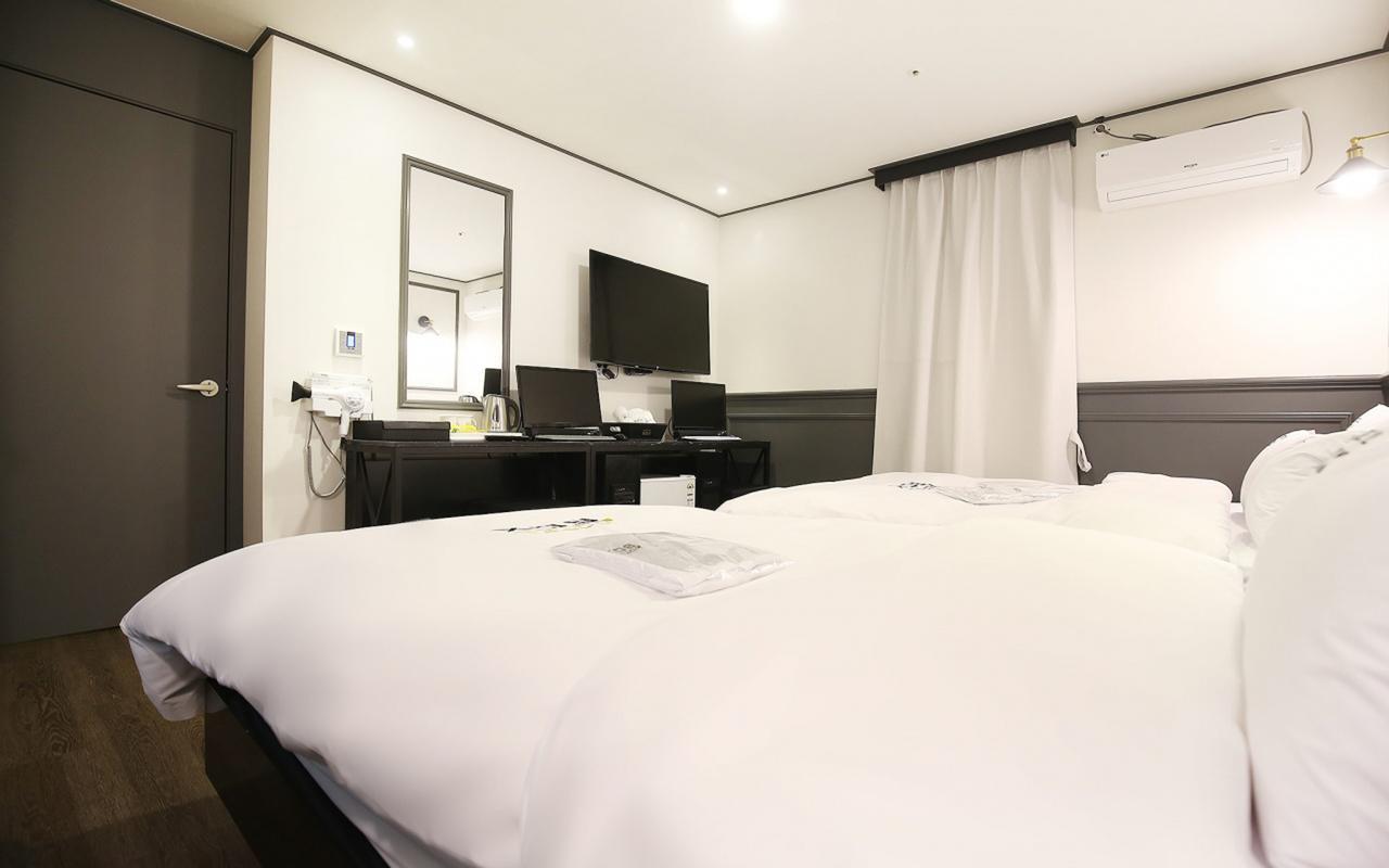 Box Hotel Daejeon Esterno foto