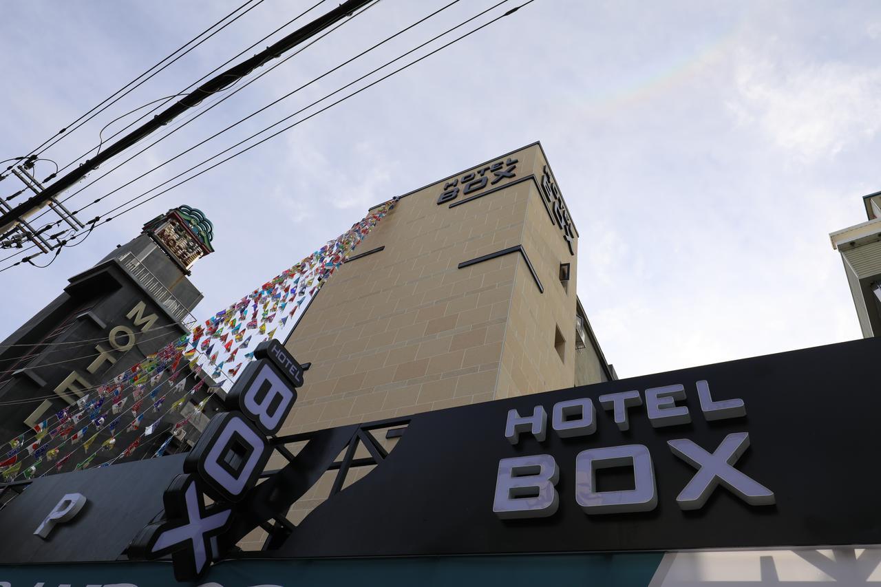 Box Hotel Daejeon Esterno foto