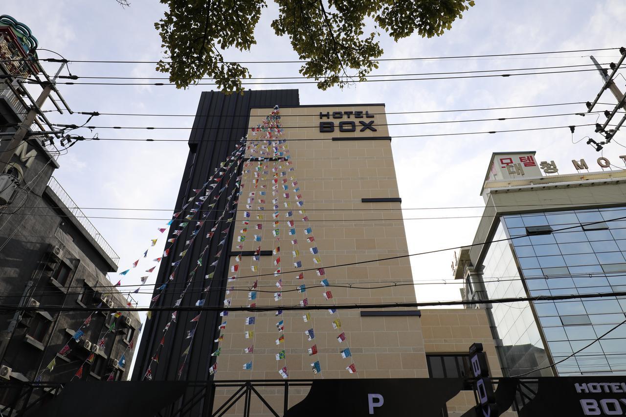 Box Hotel Daejeon Esterno foto