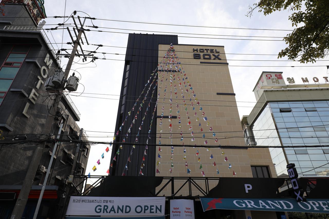 Box Hotel Daejeon Esterno foto