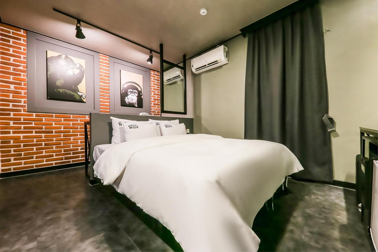 Box Hotel Daejeon Esterno foto